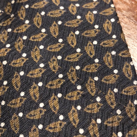 Giorgio Armani Silk Tie. Made in Italy - Picture 4 of 4